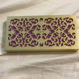 Large blush lot. Tarte, Realher, NARS, Ulta others